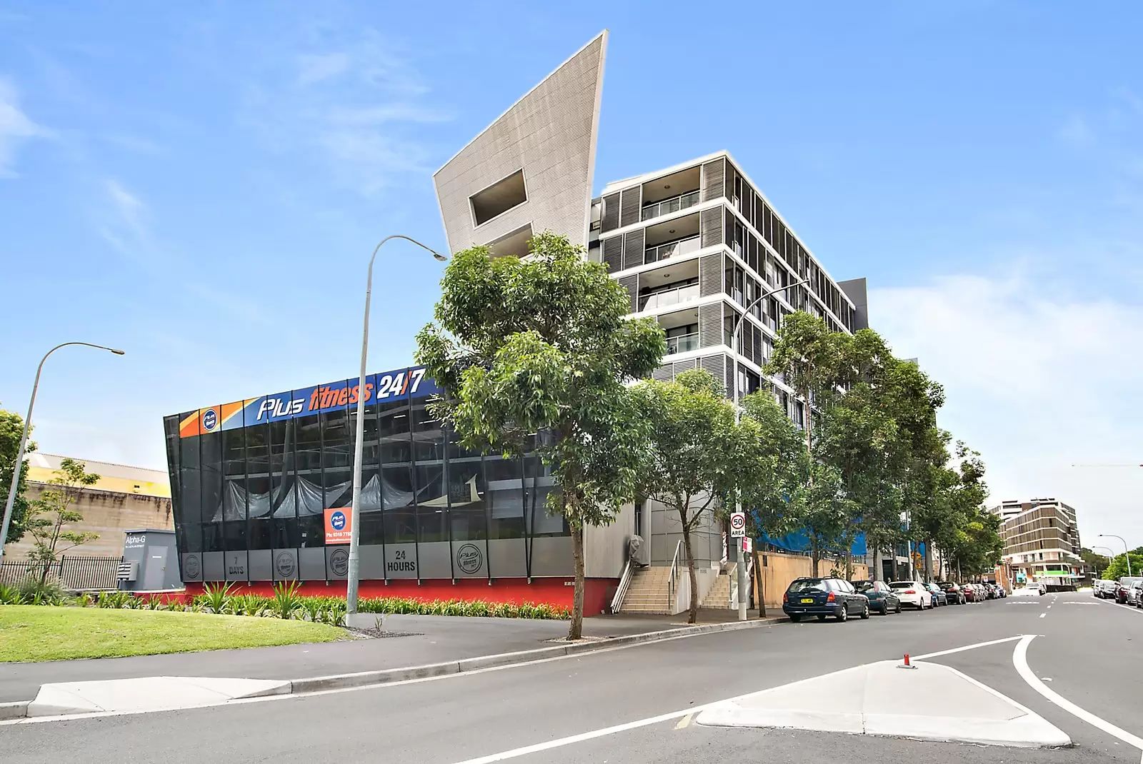110/11a Lachlan Street, Waterloo Sold by Sydney Sotheby's International Realty - image 6