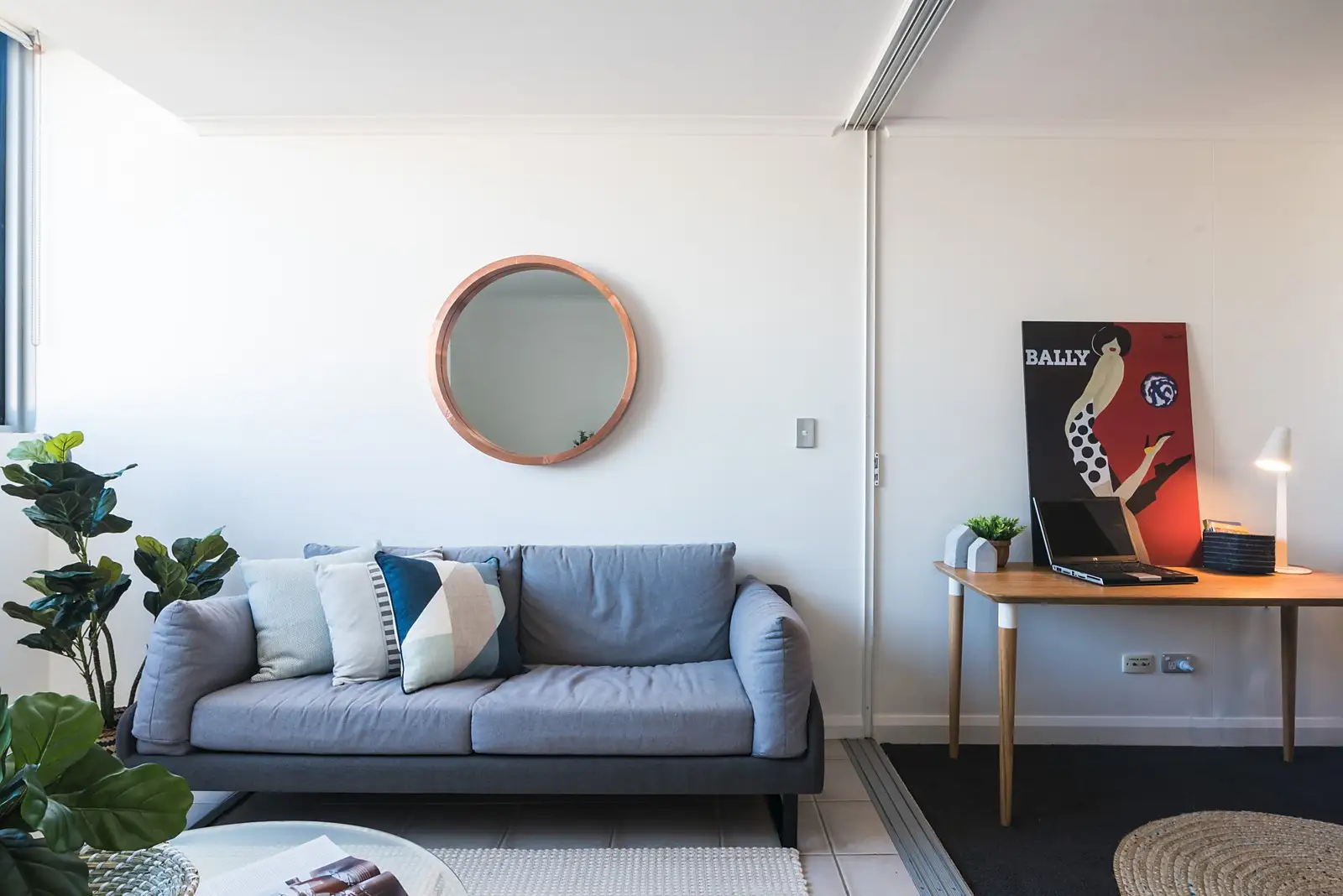 110/11a Lachlan Street, Waterloo Sold by Sydney Sotheby's International Realty - image 3