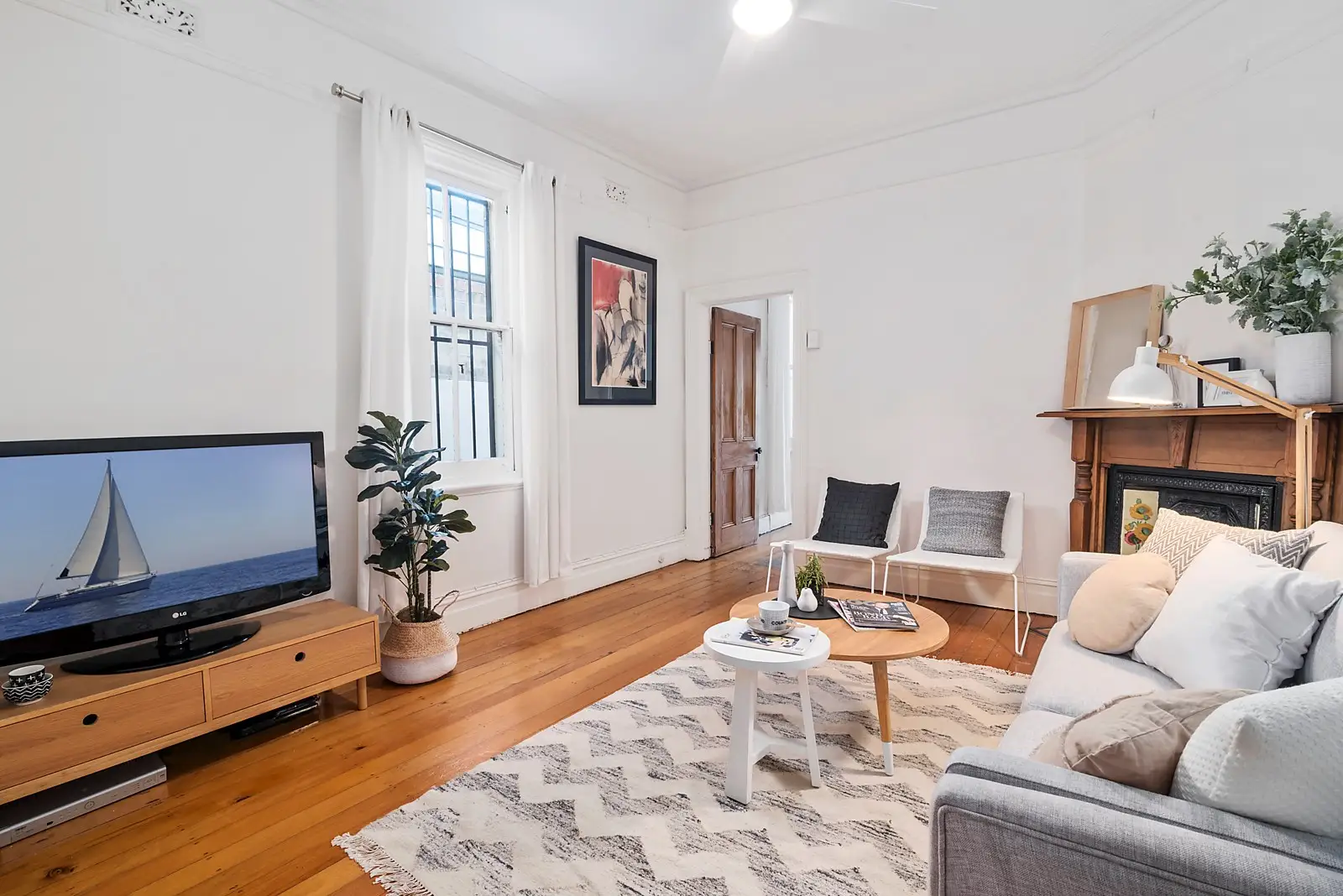 767 Elizabeth Street, Zetland Sold by Sydney Sotheby's International Realty - image 2
