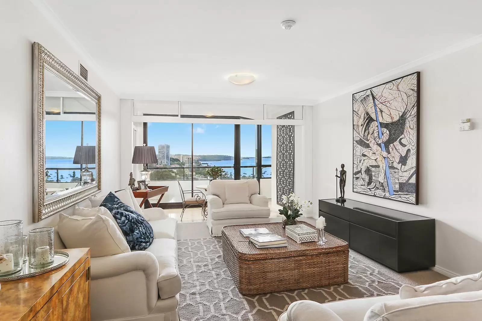 1101 & 1104/170 Ocean Street, Edgecliff Sold by Sydney Sotheby's International Realty - image 6