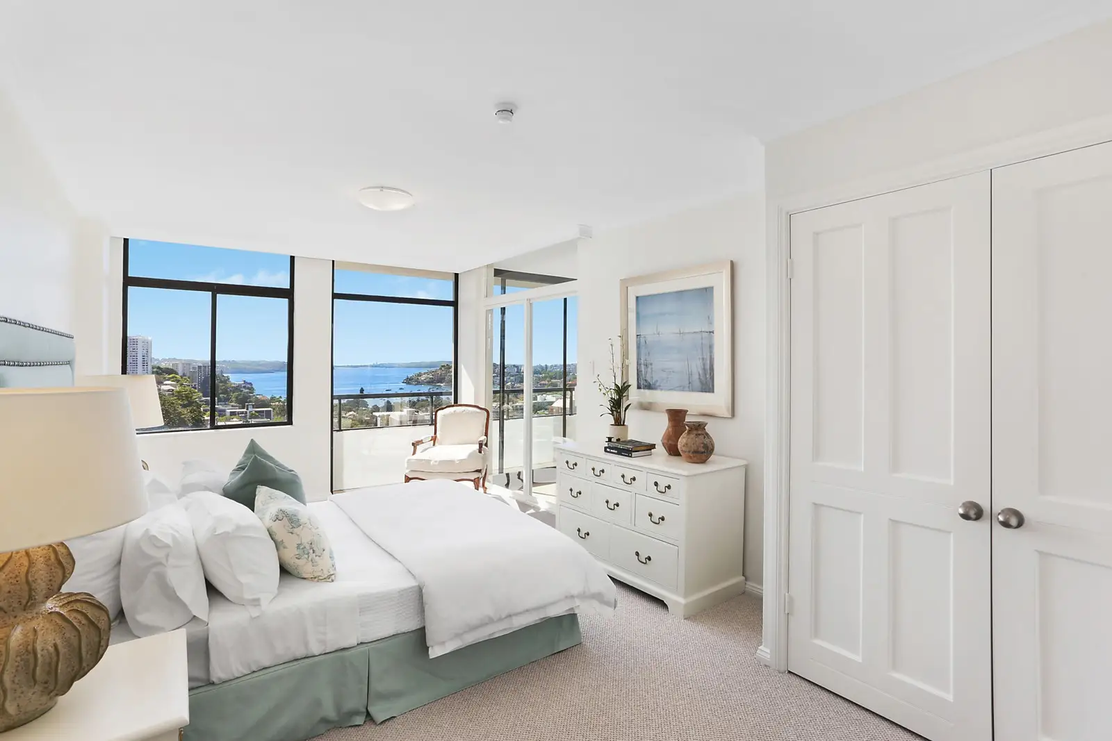 1101 & 1104/170 Ocean Street, Edgecliff Sold by Sydney Sotheby's International Realty - image 3