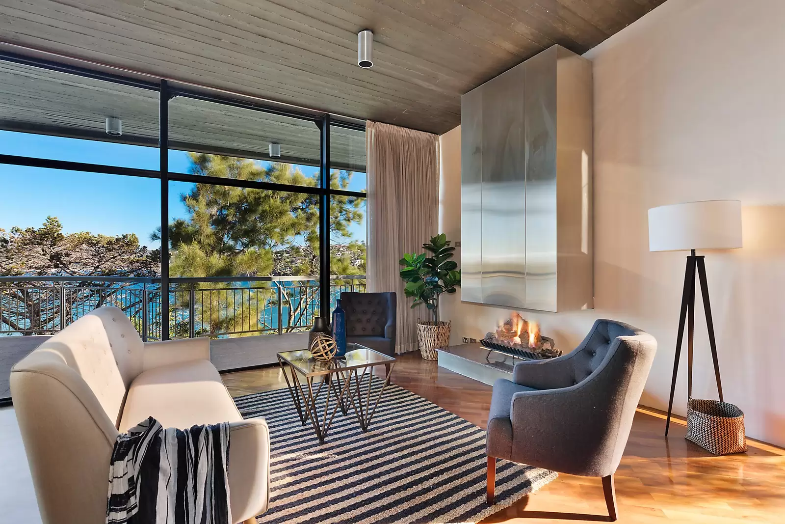 91 Cutler Road, Clontarf Sold by Sydney Sotheby's International Realty - image 6