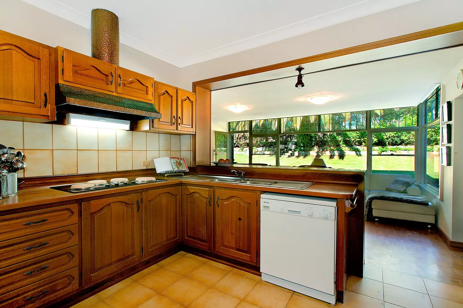 15 Olphert Avenue, Vaucluse Sold by Sydney Sotheby's International Realty - image 7