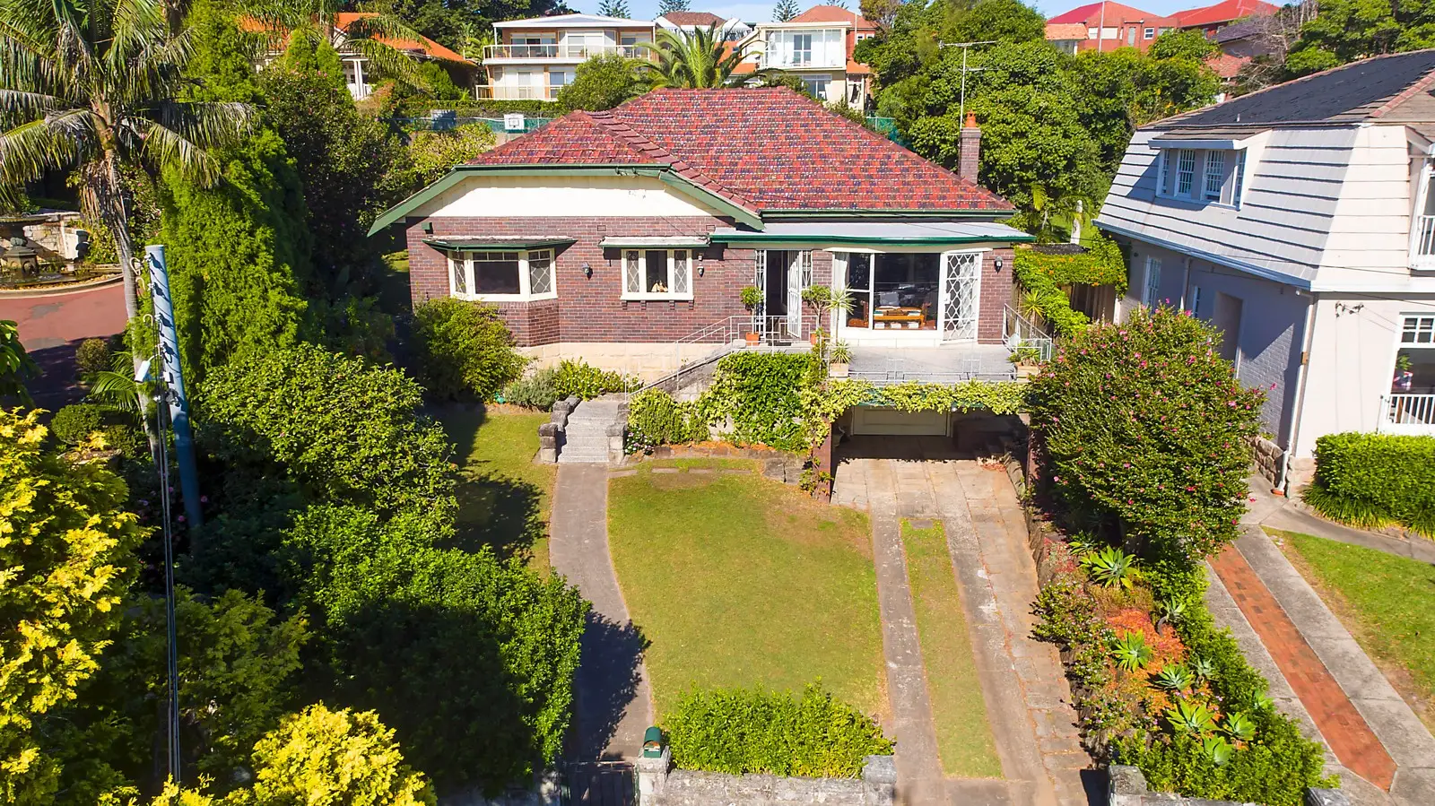 15 Olphert Avenue, Vaucluse Sold by Sydney Sotheby's International Realty - image 3