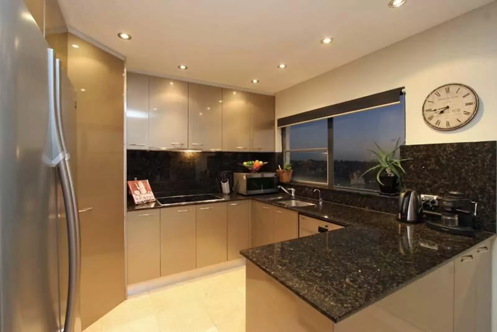 'Ranelagh' 17A/3 Darling Point Road, Darling Point Sold by Sydney Sotheby's International Realty - image 4