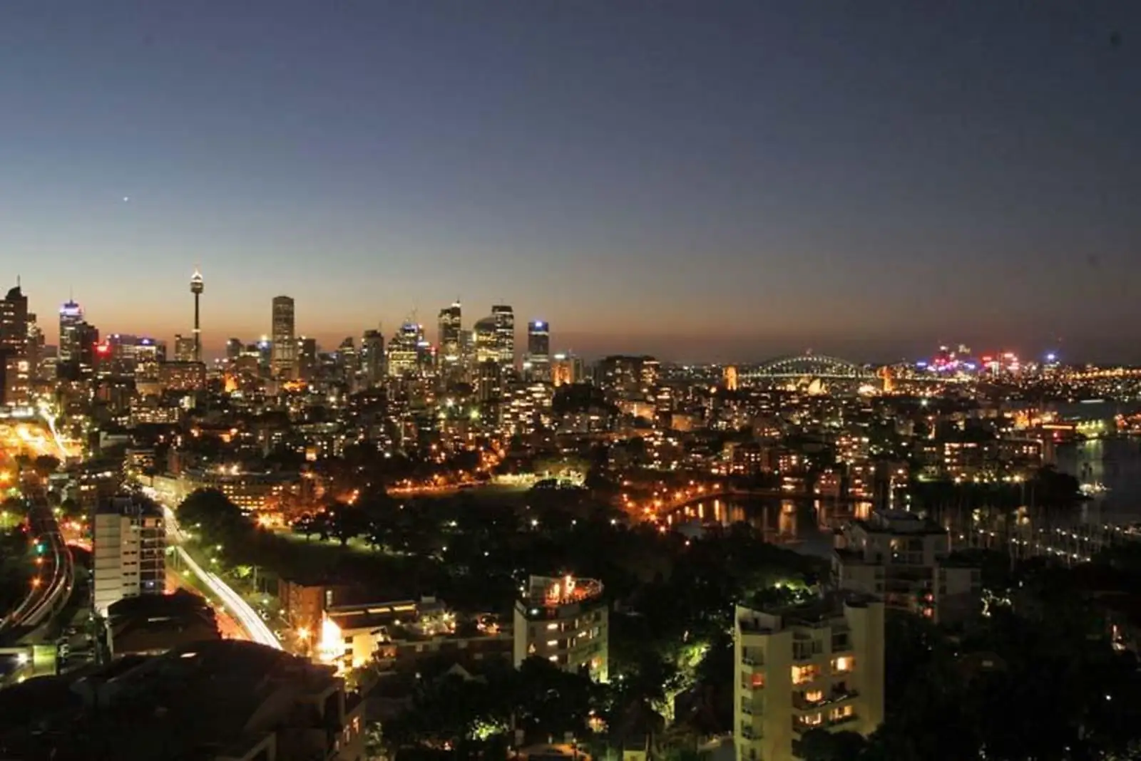 'Ranelagh' 17A/3 Darling Point Road, Darling Point Sold by Sydney Sotheby's International Realty - image 1