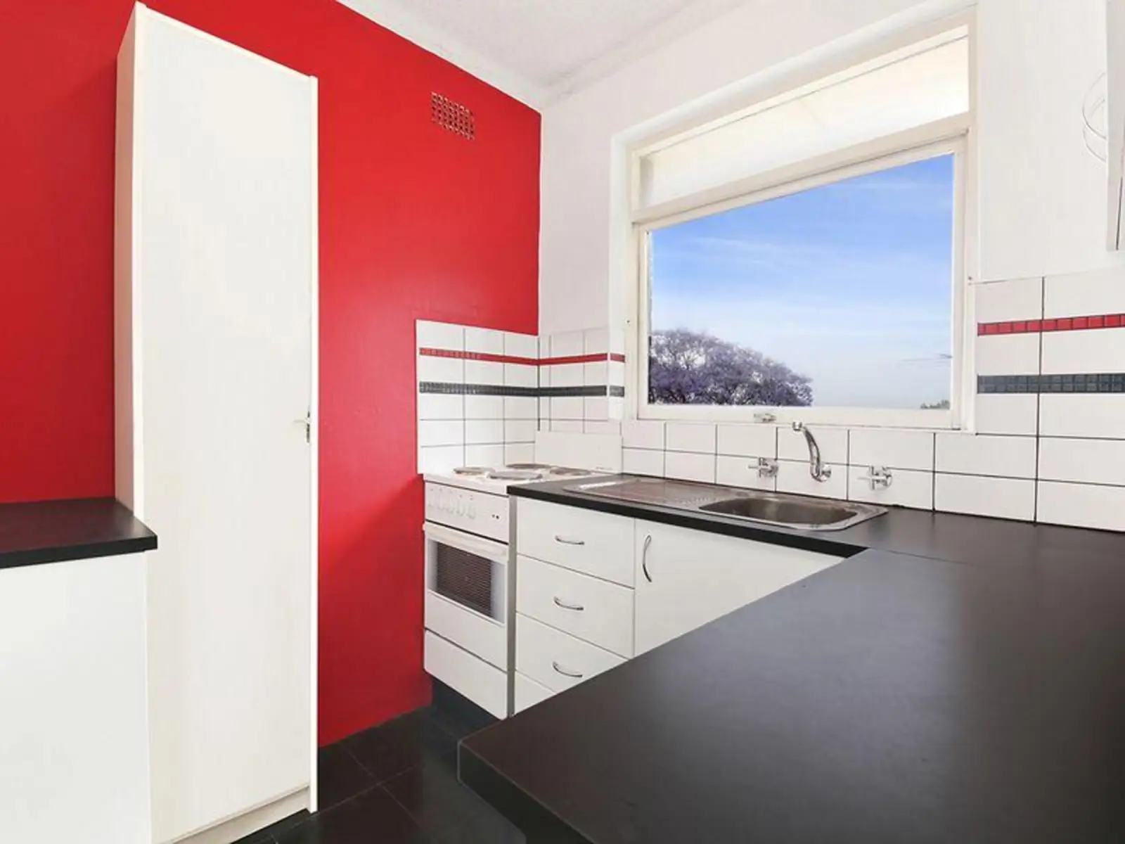 Newtown Leased by Sydney Sotheby's International Realty - image 3