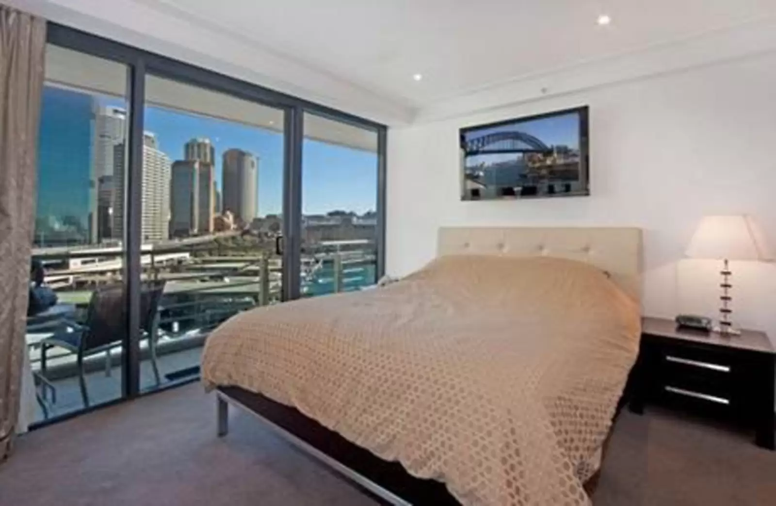 84/7 Macquarie Street, Sydney Sold by Sydney Sotheby's International Realty - image 6